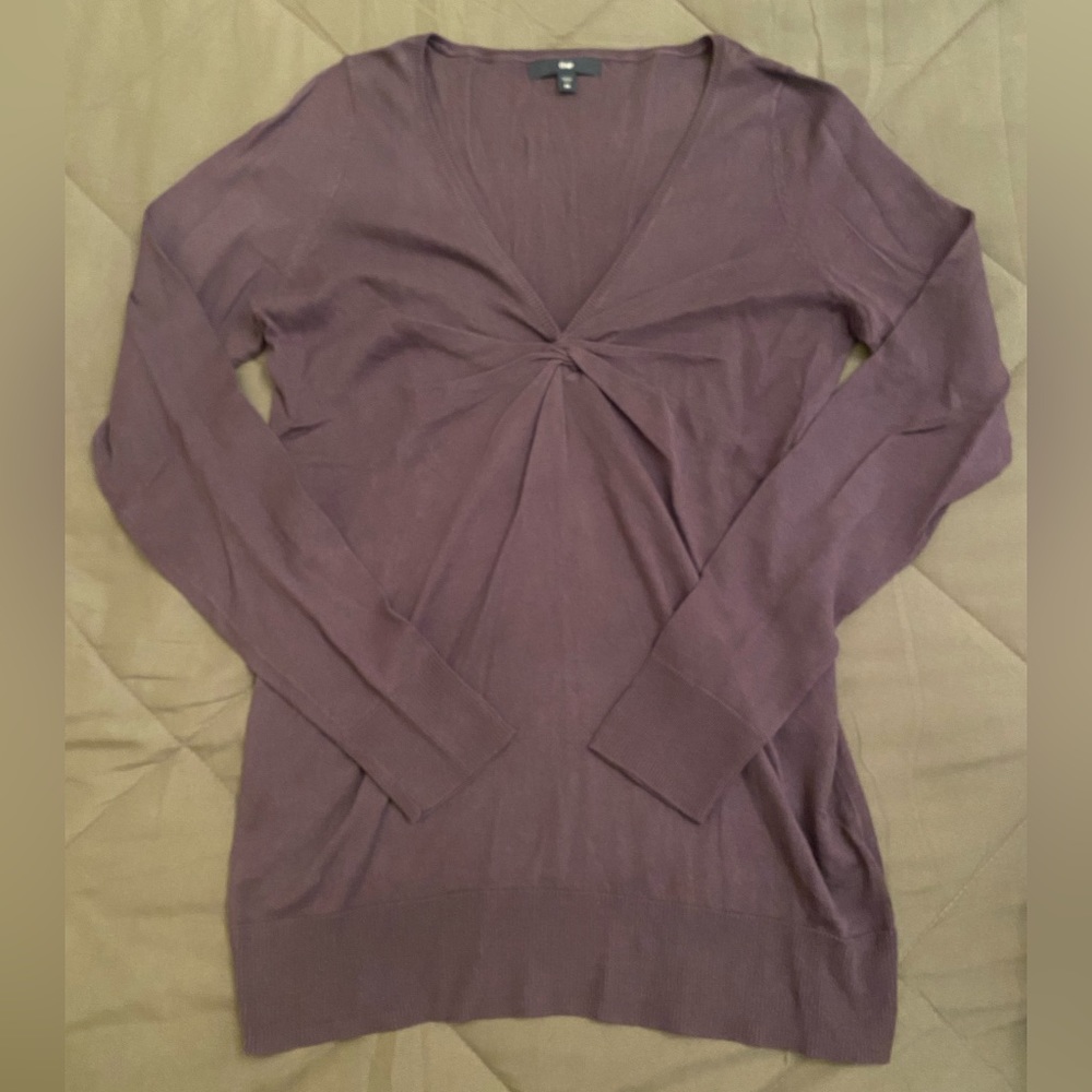 NWOT - Gap light sweater